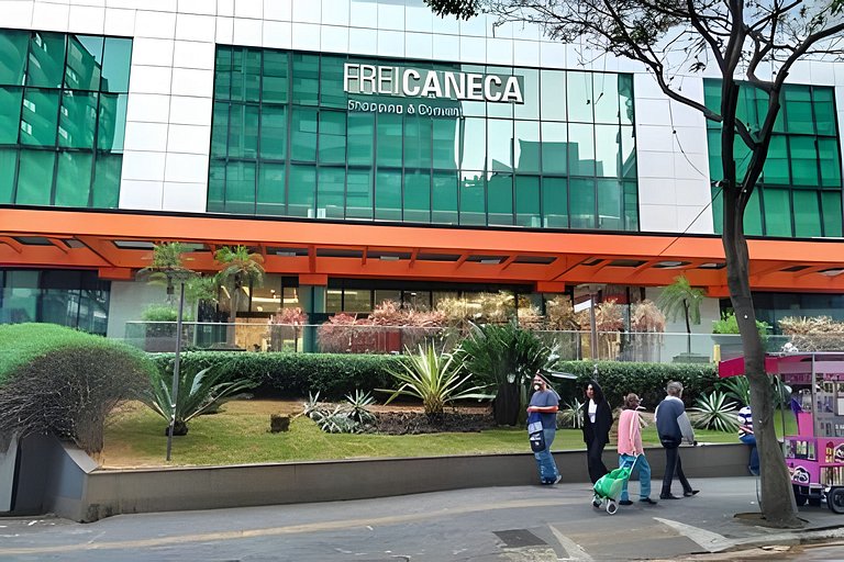 Ótima localização, perto de Bares e restaurantes